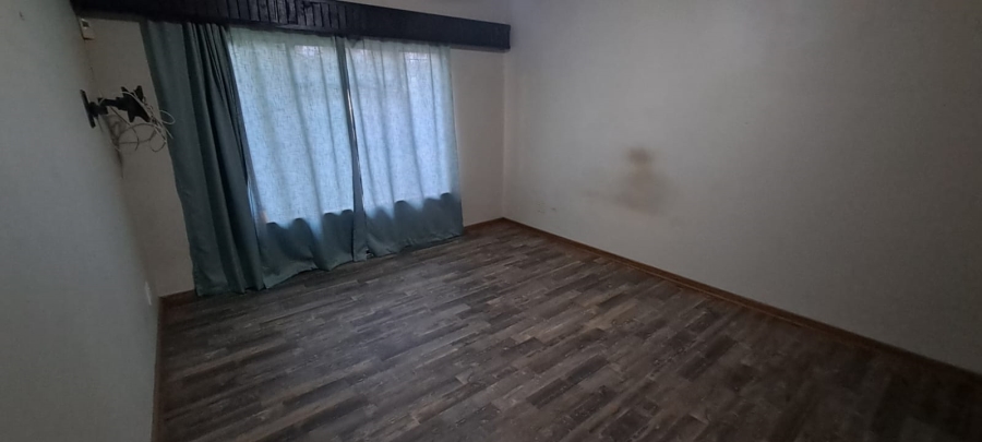 3 Bedroom Property for Sale in Rhodesdene Northern Cape